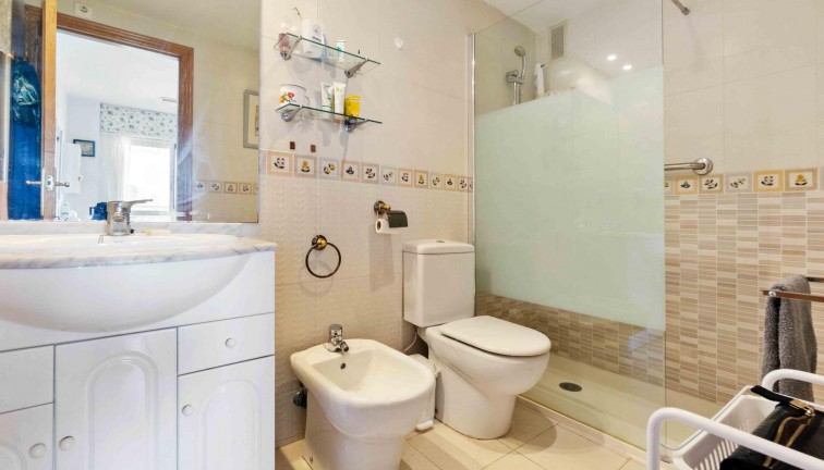 Reventa - Apartamento / piso - Orihuela Costa - Campoamor