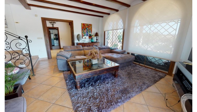 Resale - Chalet - Elche