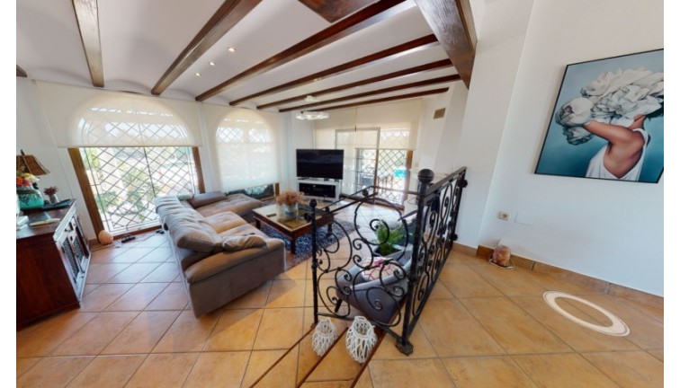 Resale - Chalet - Elche