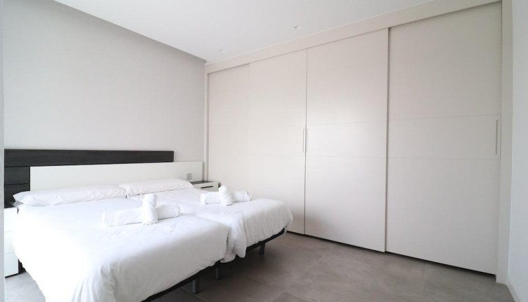 Resale - Chalet - Orihuela Costa - Campoamor