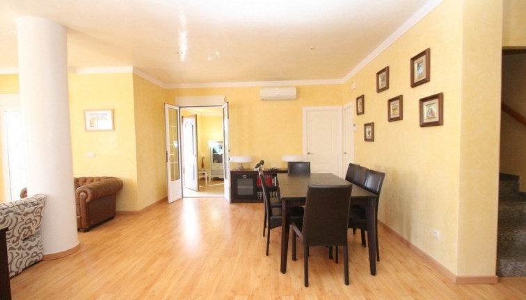 Resale - Chalet - Orihuela Costa - Cabo Roig