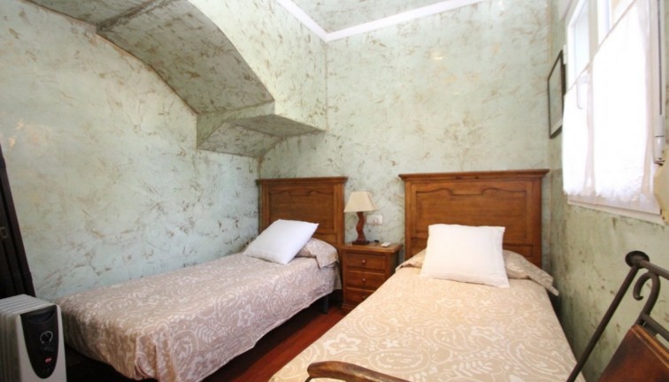 Resale - Chalet - Orihuela Costa - Cabo Roig