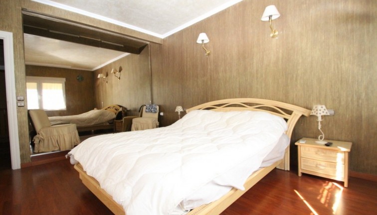 Resale - Chalet - Orihuela Costa - Cabo Roig