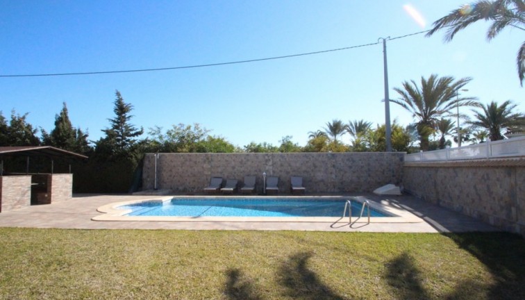 Resale - Chalet - Orihuela Costa - Cabo Roig