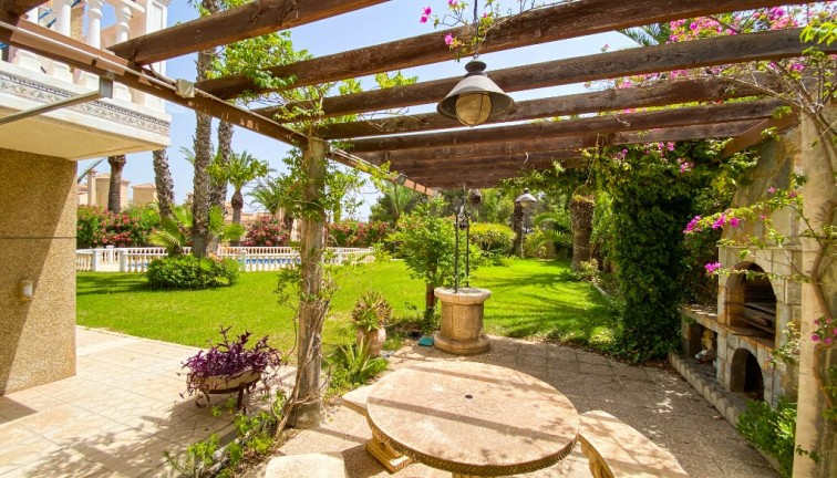 Återförsäljning - Fristående hus - Villamartín