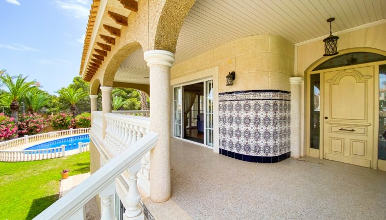 Återförsäljning - Fristående hus - Villamartín