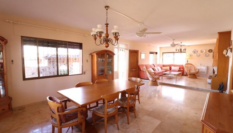 Reventa - Chalet - Cabo Roig