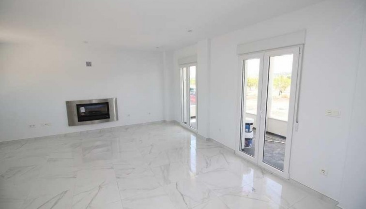 Uudistuotanto - Erillistalo - Pinoso