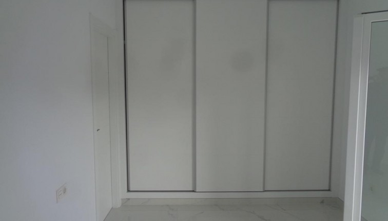 Uudistuotanto - Erillistalo - Pinoso