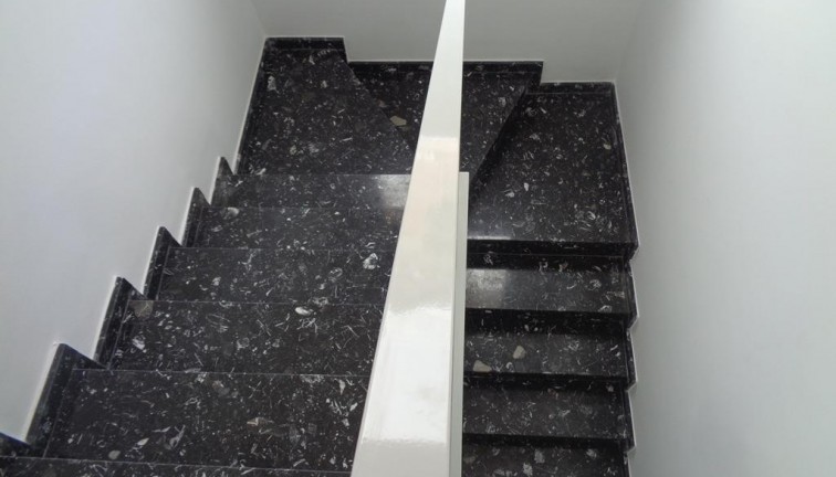 Uudistuotanto - Erillistalo - Pinoso