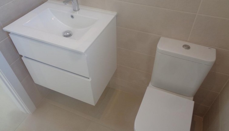 Uudistuotanto - Erillistalo - Pinoso