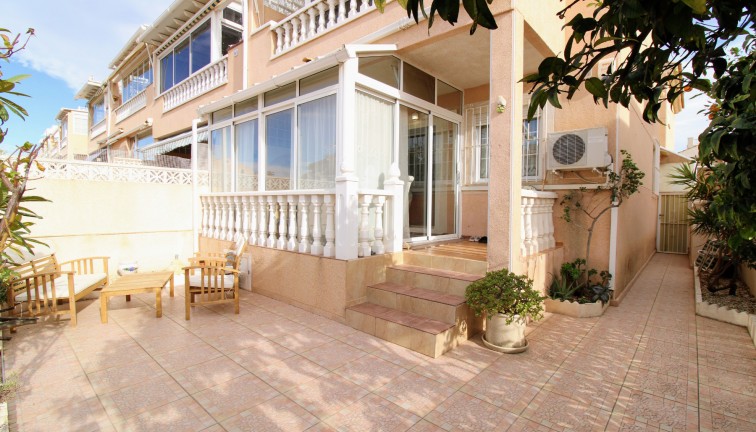 Återförsäljning - Bungalow - Torrevieja - Aguas Nuevas