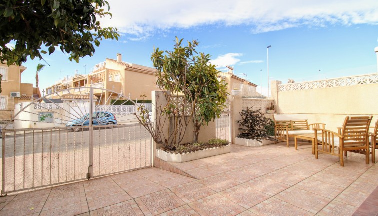 Återförsäljning - Bungalow - Torrevieja - Aguas Nuevas