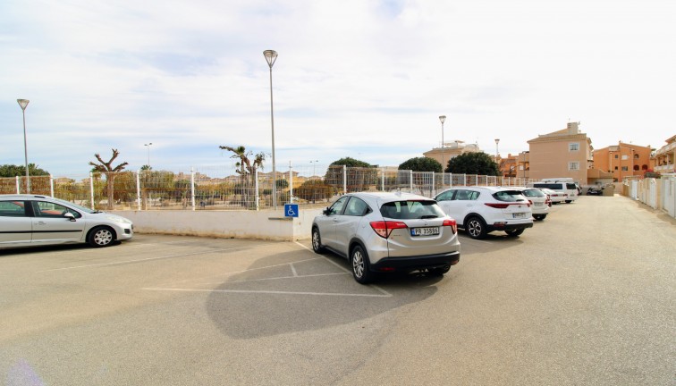 Återförsäljning - Bungalow - Torrevieja - Aguas Nuevas
