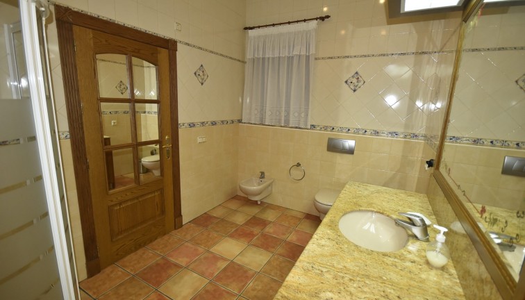 Återförsäljning - Finca - La Matanza