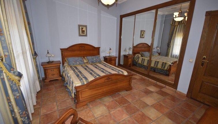 Återförsäljning - Finca - La Matanza