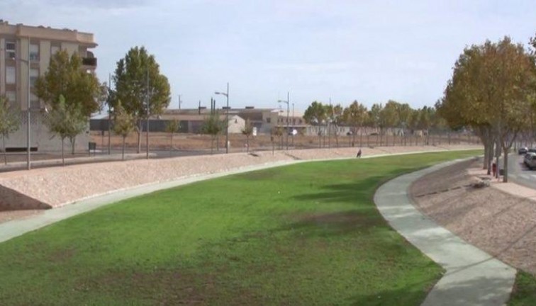 Obra nueva - Casa adosada - Pilar de la Horadada