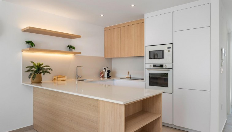 Uudistuotanto - Erillistalo - Los Alcazares - Serena Golf